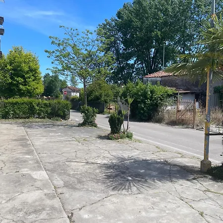 Al Capitello 아파트